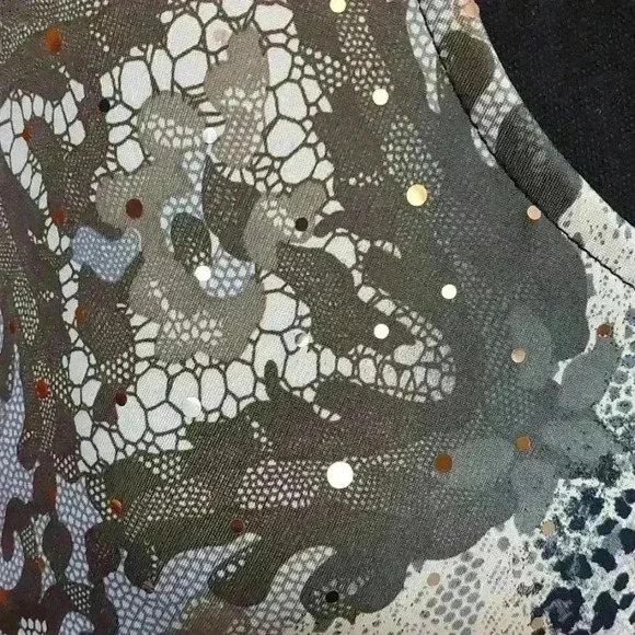 Keren Hart tunic J0163 - Picture 8 of 8